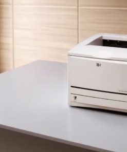 Máy in HP 2300 kết nối với máy tính chủ yếu qua cổng USB